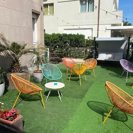 Nettuno 3* 佩萨罗