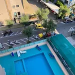 Nettuno 3* بيزارو