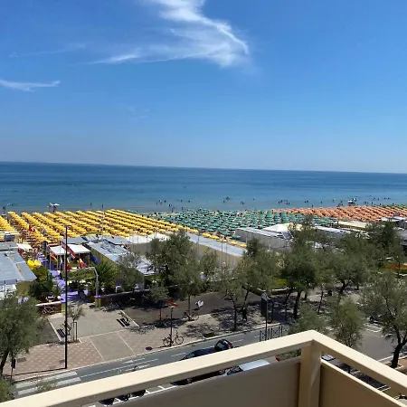 Hotell Nettuno 3*