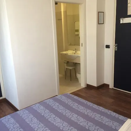 Hotell Nettuno 3*