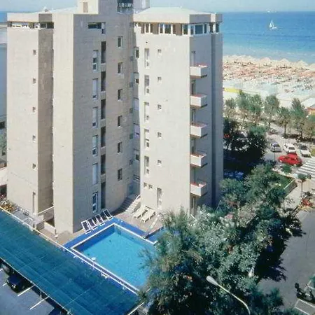 Готель Nettuno 3*