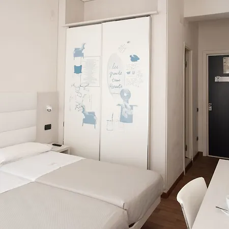 Nettuno Hotell