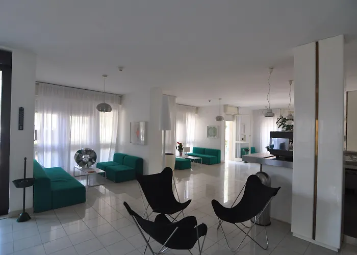 Nettuno Szálloda 3*