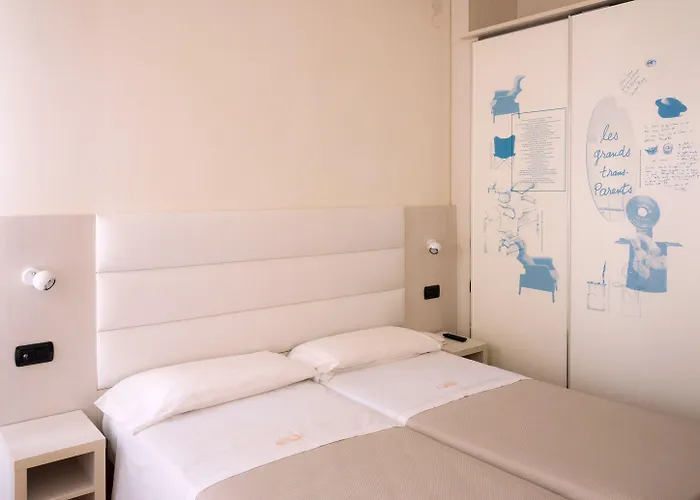 Nettuno 3* פסארו