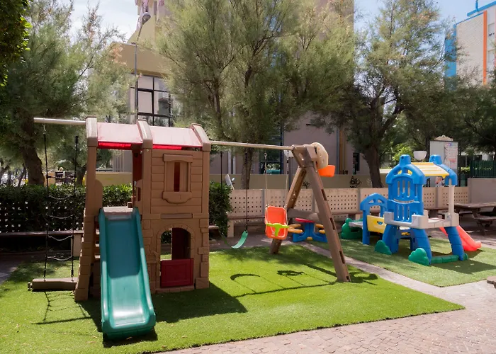 Nettuno מלון פסארו